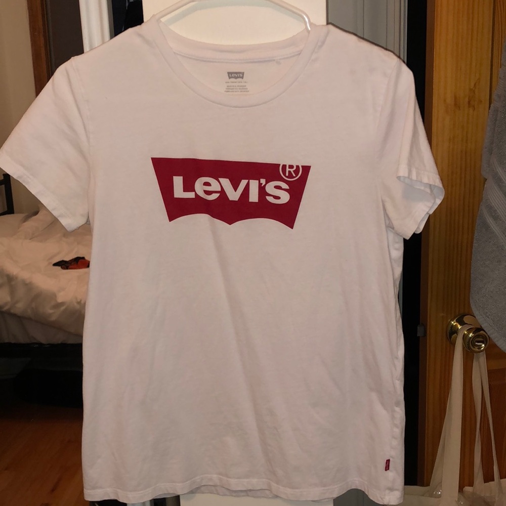 Levi women’s classic graphic logo tee